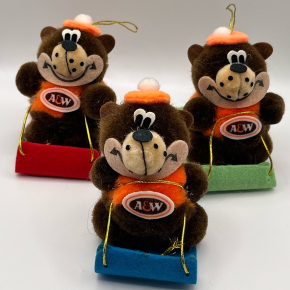 A&W Other - A&W Bear Ornaments Set